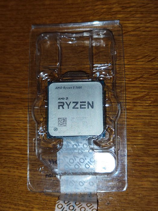 Procesor AMD Ryzen 5 5600, 3.5 - 4.4 GHz, 65W, AM4 (Tray)
