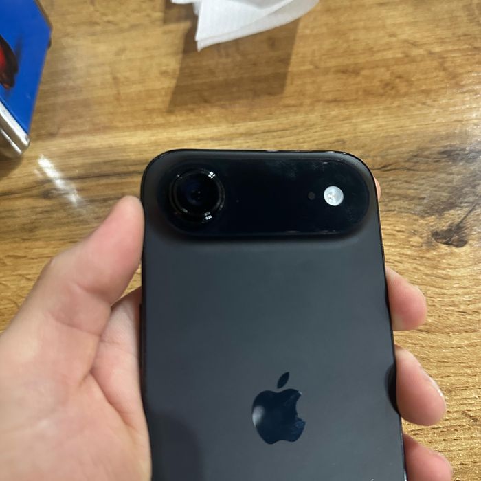 Iphone 17 air продам
