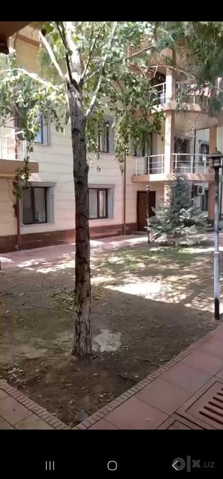 Товоқсойда жойлашган Ховли жой