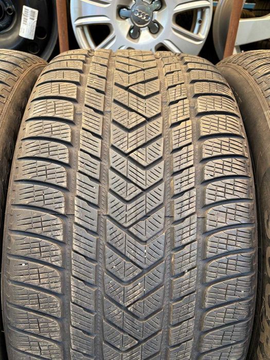 Set anvelope de iarna Pirelli Scorpion 275/45/21 + 315/40/21