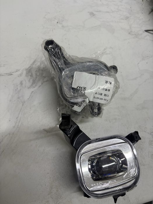 Продам протива туманные фары  Jetour T2