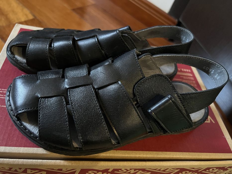 кроссовки  Scechers Asics 33р