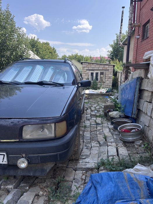 Продается пассат б3 1992 года