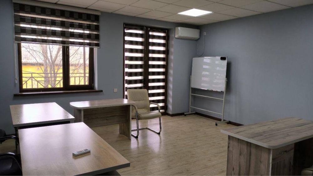 Сдаётся Офисное Помещение из 2х Кабинетов