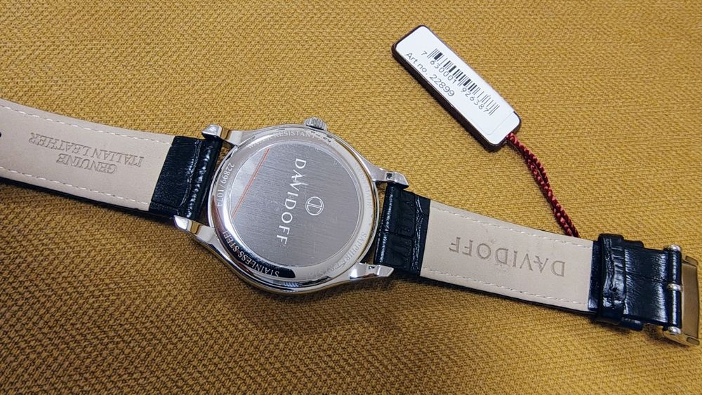 Davidoff
Модел Essentials No.1, ref 22899