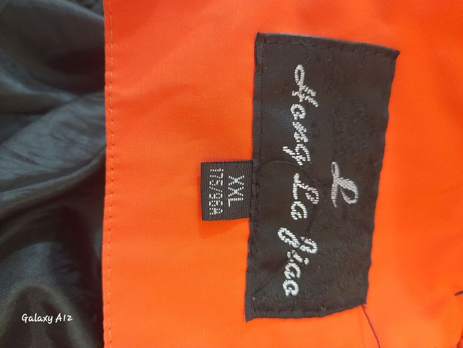 Продам зимнию куртку