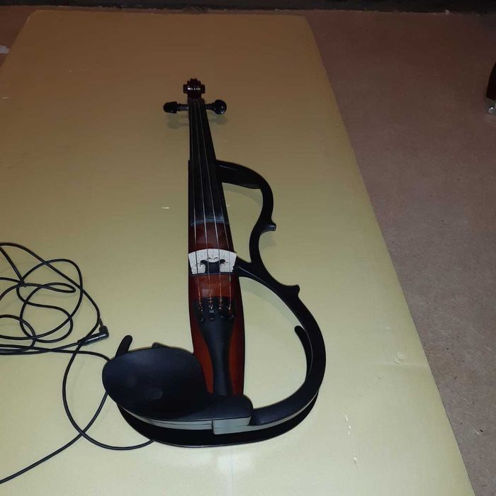 Электроскрипка Yamaha sv 250 0