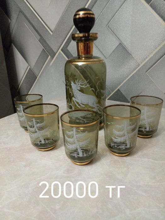 Продам посуду СССР из серванта