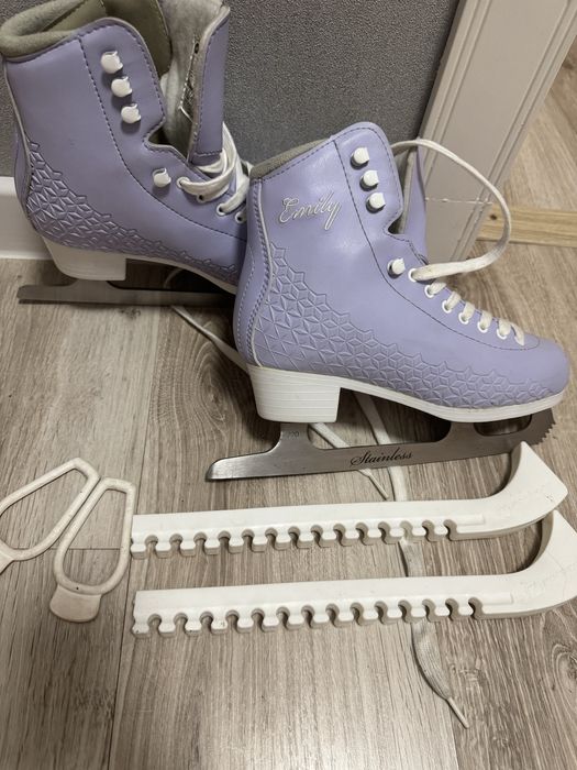 Продам коньки 37 размер