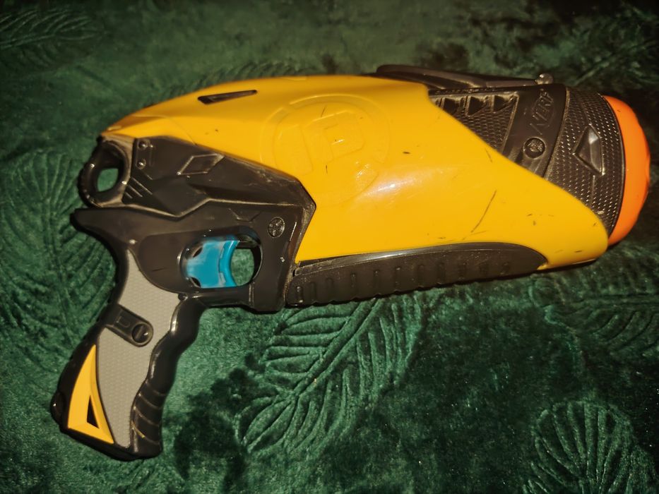 Vând Speedswarm de la Hasbro. La prețul de 50 de lei