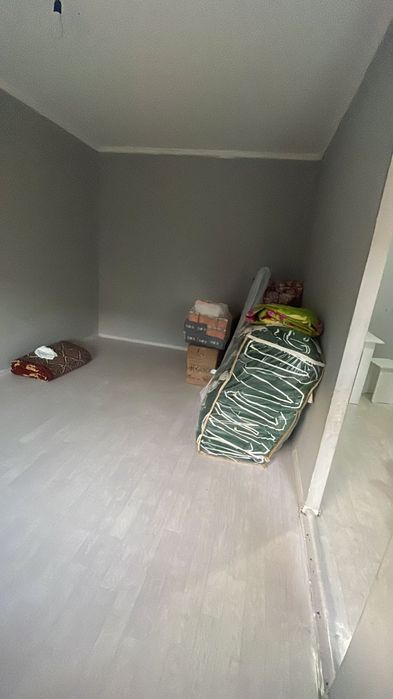 1 бөлмелі жер үй жалға беріледі