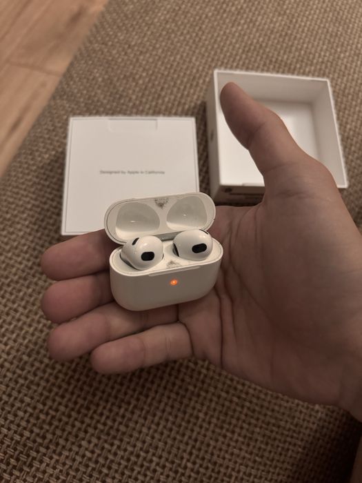 Apple Airpods (3rd deneration)