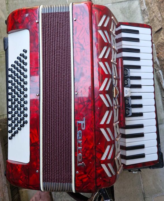 Acordeon Parrot cu 72 basi rosu
