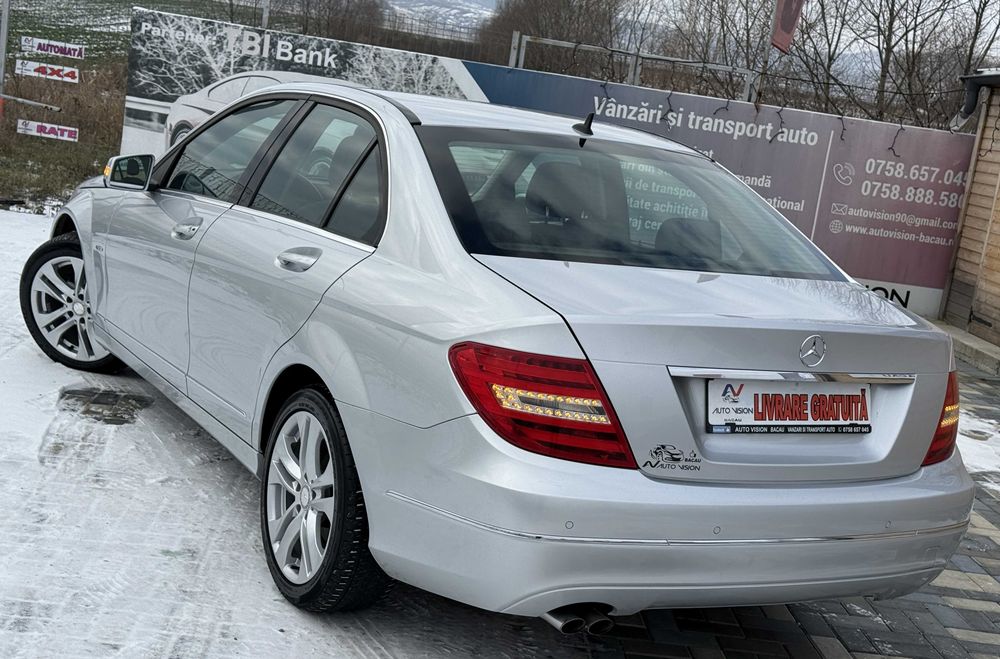 *RATE*Mercedes C220 Avantgarde 2.2CDI 11/2012 Automata Xenon Webasto!