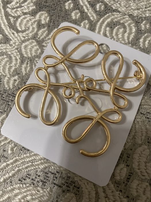 Brasa superba, Loewe