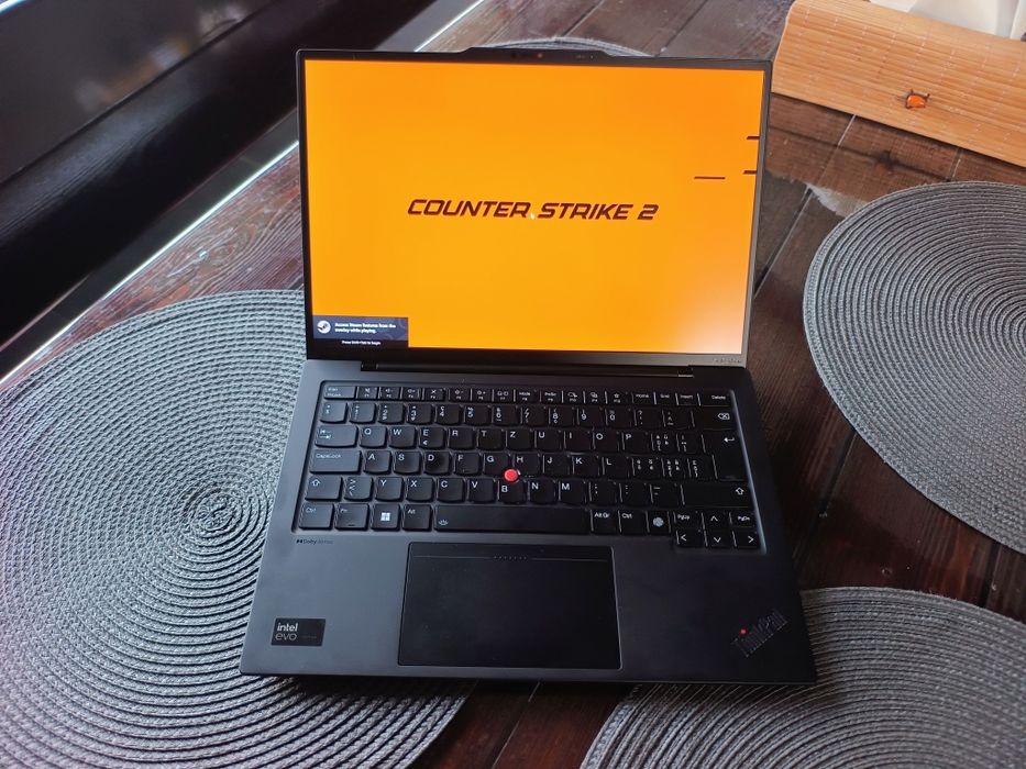 Vand laptop Lenovo X1 Carbon Gen 12 Intel Ultra 7