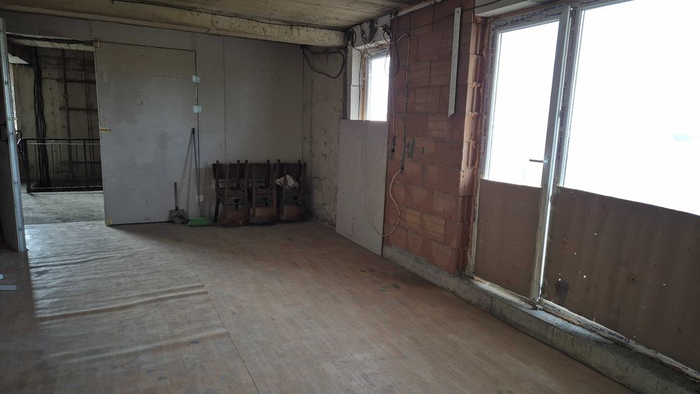 Дава се под наем Склад в София, Република 2 - 40 кв.м за 200 € - Снимка #1