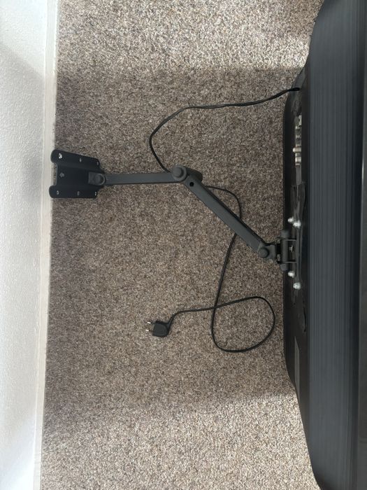 Samsung Smart TV 32” Full HD
