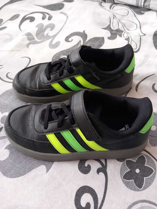 Детски маратонки кожени Adidas