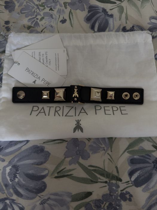 Patrizia pepe кожена гривна