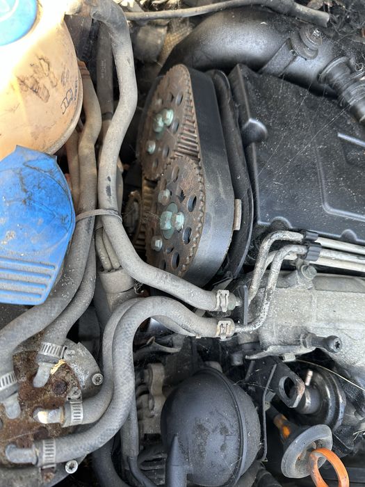 На части Vw Touaran Dsg автомат 2.0тди Bkd теглич преграда N1 печка