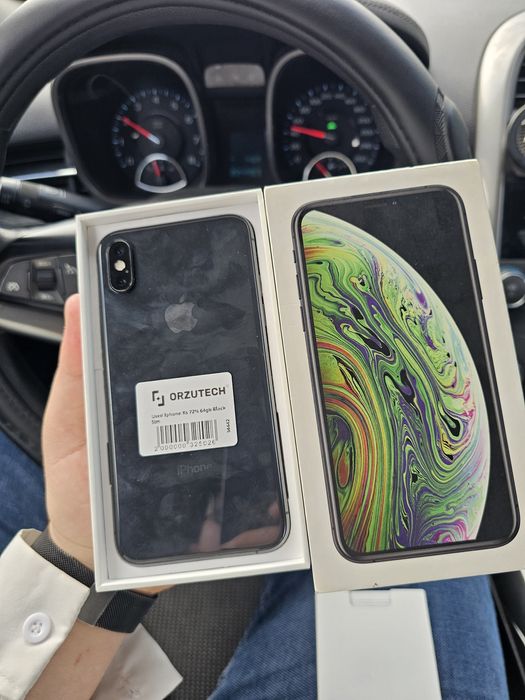 iPhone xs 64 gb lla