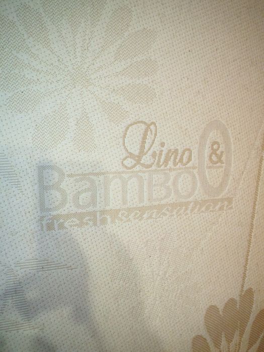 Vând saltea 180/200