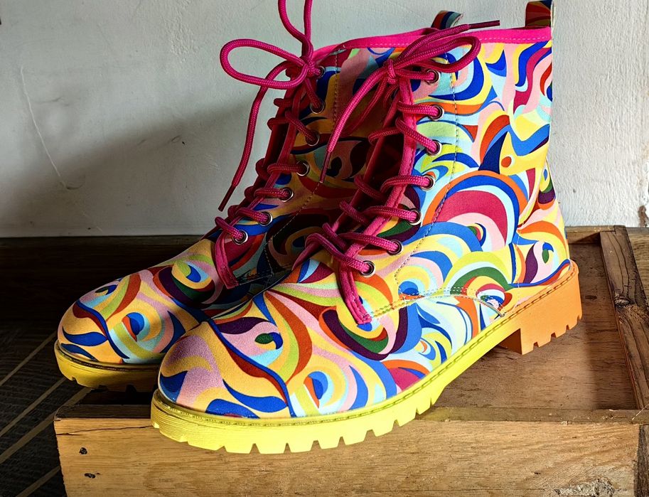 Дамски пролетни кубинки