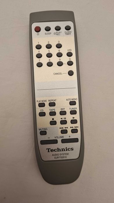 Telecomanda Technics EUR7702010 aproape nouă