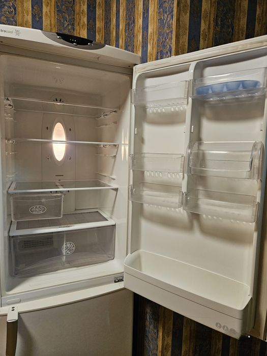 Холодильник б / у