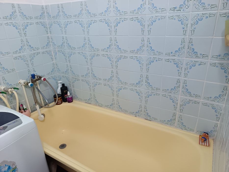 Продам квартиру в п.Топар