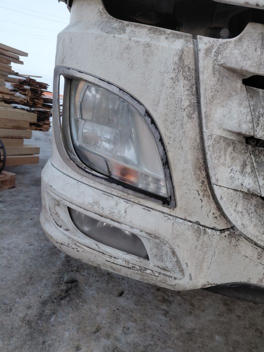 Фара Daf xf 106 euro6
