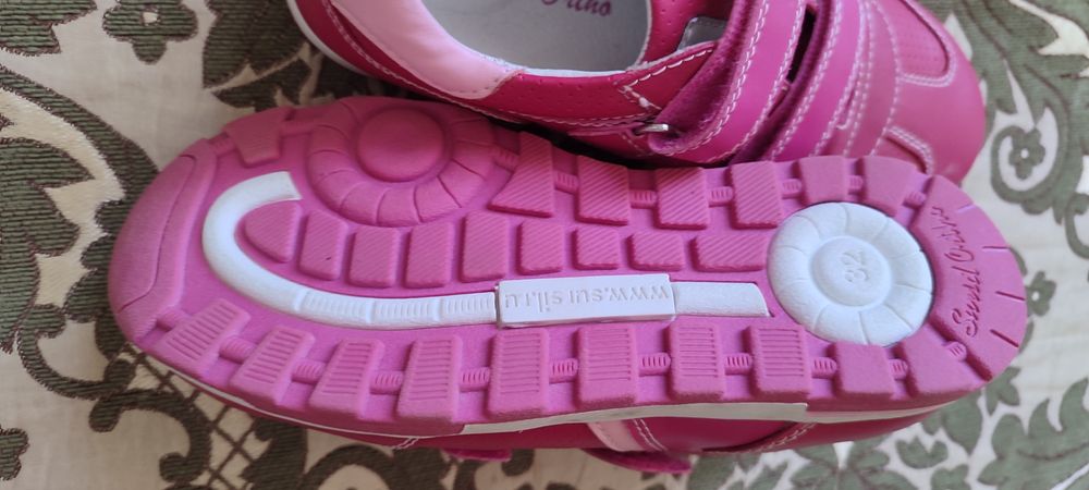 Ортопидическая кроссовка