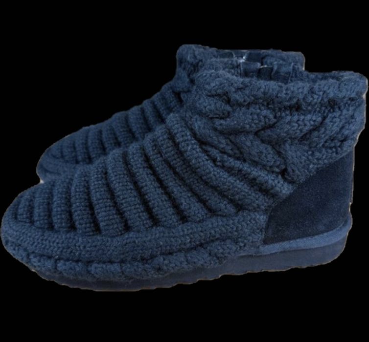 Ugg Classic Mini Chunky Knit boot