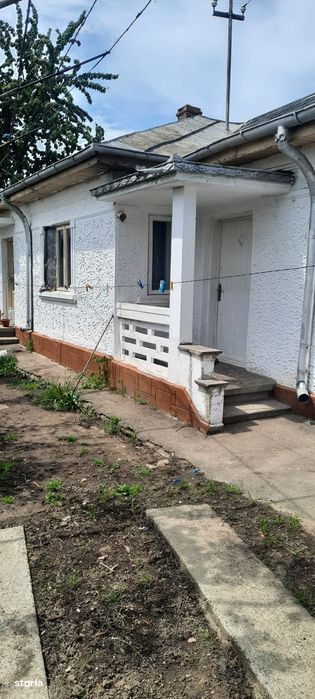 Casă cu teren de vânzare, în Râmnicu Sărat, Judeţ Buzău