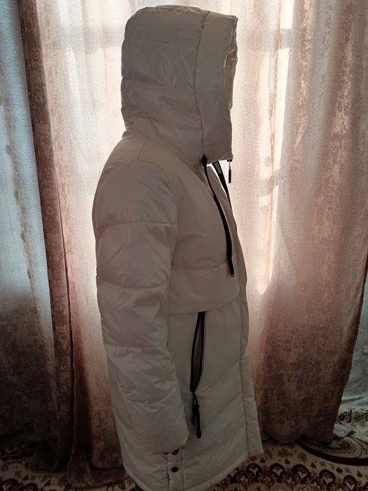 Пуховик женсккий зимний