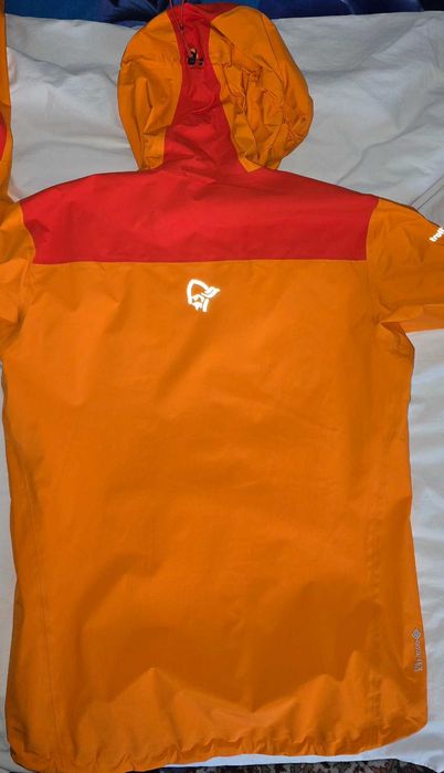 Jacheta Norrona Goretex Pro impermeabila marimea L