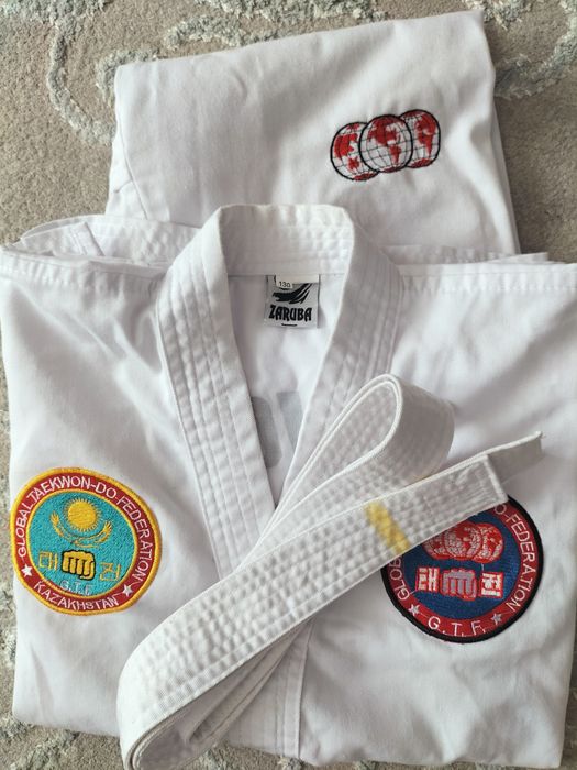 Таэквондо киманосы сатылады