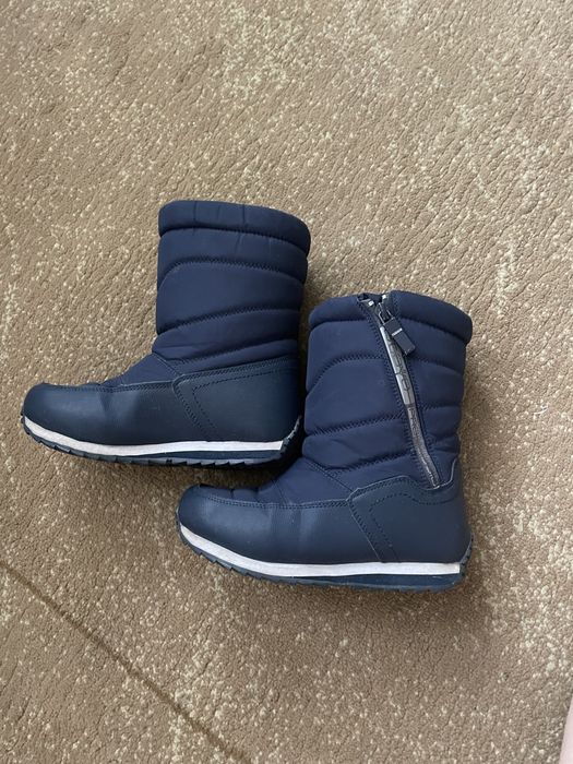 Продам сапожки детские