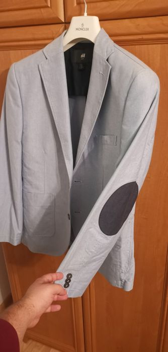 Vând Sacou elegant sau casual / H&M /mărimea 48 slim-fit / impecabil.