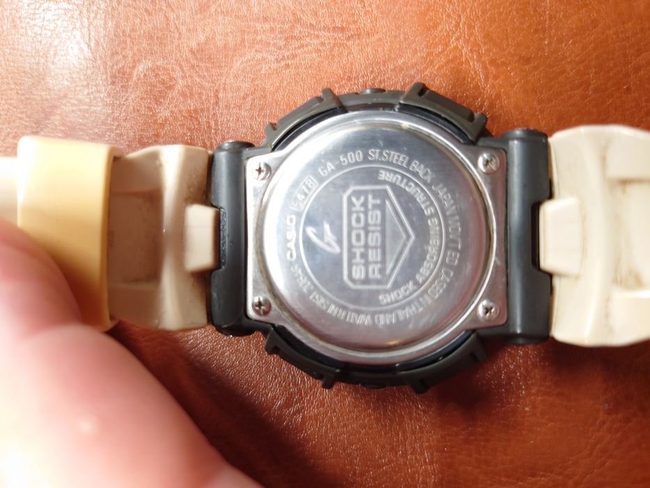 Продам часы G Shock GA-500-7A