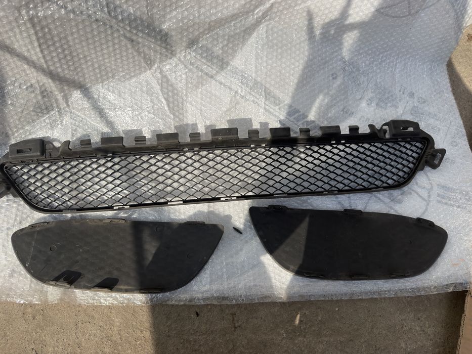 Фар,решетки,планки за рогове,държачи за радиатори