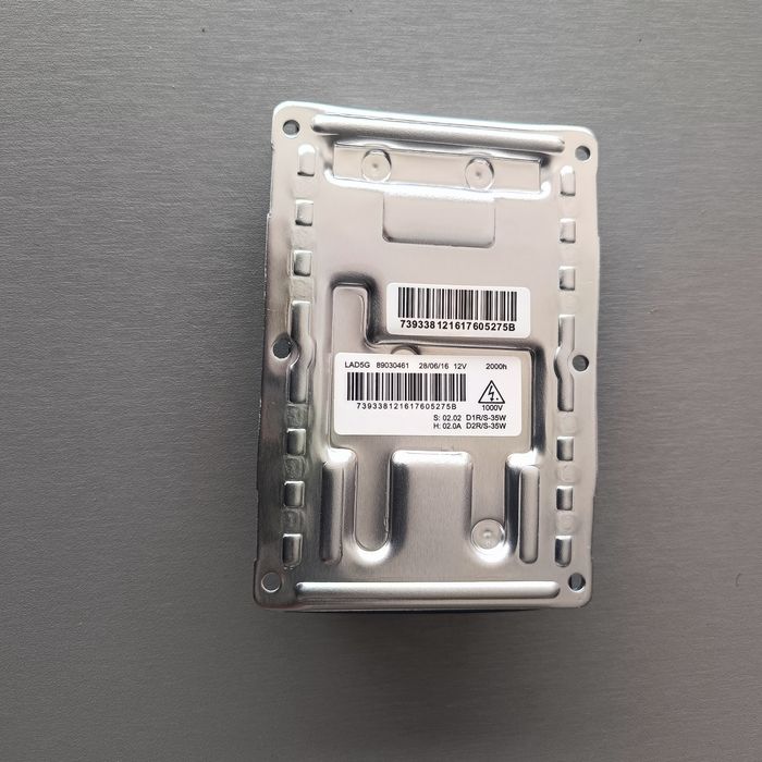 Баласт за фар LAD5G 12PIN 043736 / 89030461, Нов с гаранция