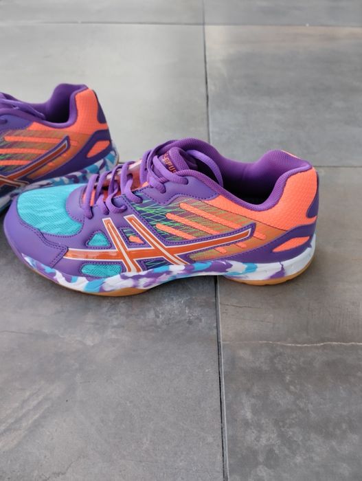 Маратонки нови  43 номер