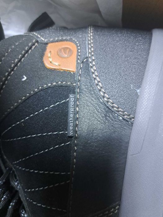 Ghete Clarks barbatesti 40