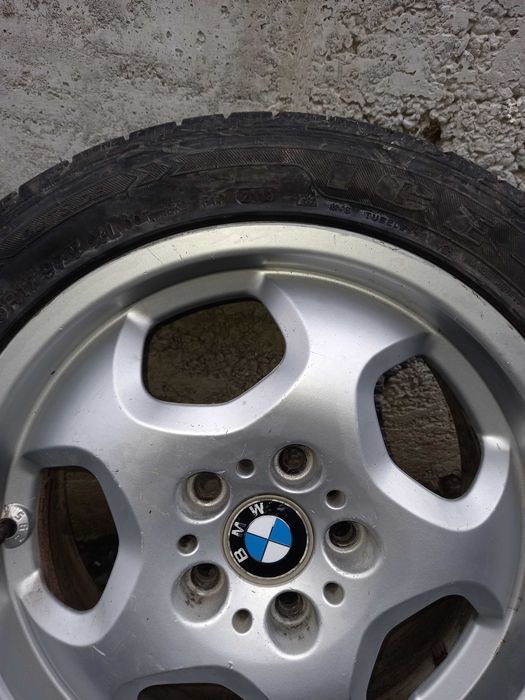 Vând jante de aluminiu pt BMW seria 5 si seria 3