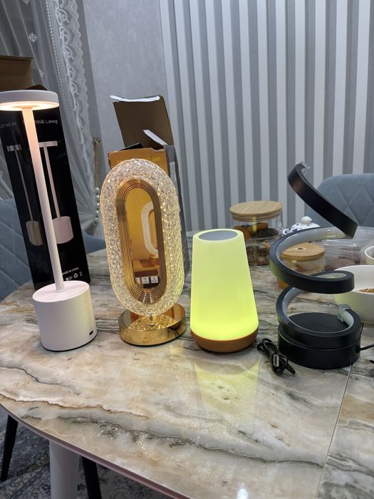 Продам краствые светильники