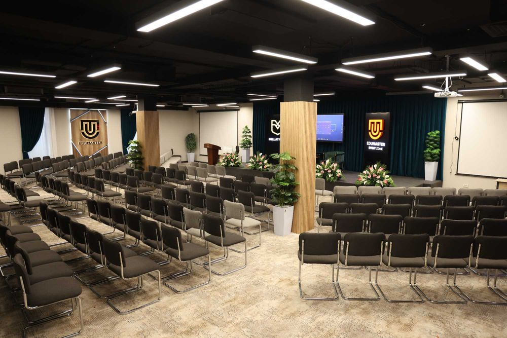 Залы для тренингов, встреч и курсов. Центр Ташкента | Техника включена