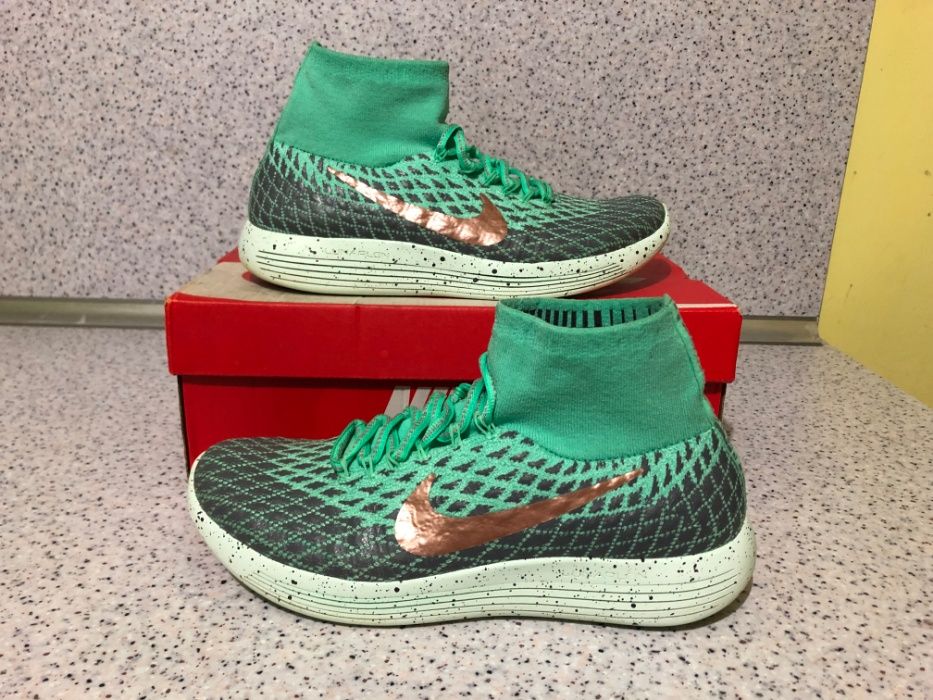 ОРИГИНАЛНИ *** NIKE LunarEpic FLYKNIT Shield Green/ Dark Grey/ Metalli
