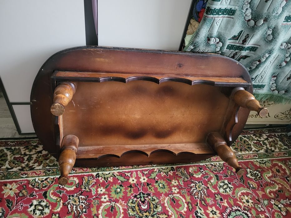 Маленький столик